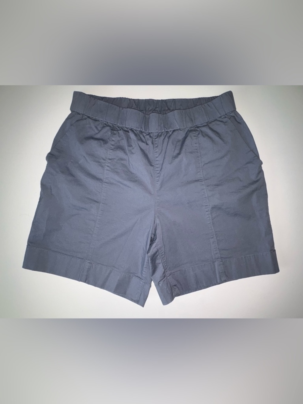 Duluth Trading Co Navy Elastic-Waist Athletic Shorts